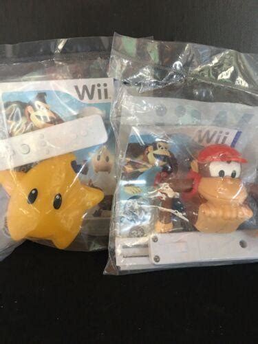 2 Burger King Mario Bros Nintendo Wii U Toys 2012starlight And Donkey