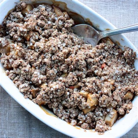 Easy Gluten Free Vegan Quinoa Apple Crumble The Full Helping