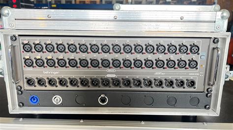 Behringer X32 mit S32 Stagebox | 2600 EUR - Gebrauchte ...
