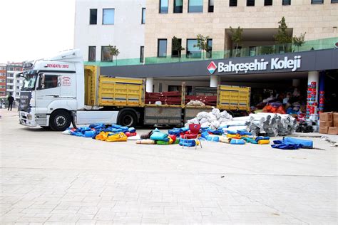 Bah E Ehirden Depremde Annesini Veya Babas N Kaybeden Rencilerine