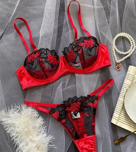 Stunning Red And Black Lingerie Set Su E C Thong Etsy