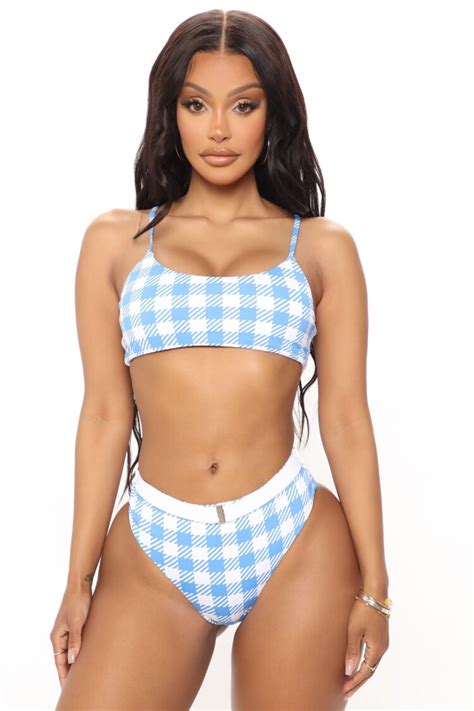 Hot Sexy Amiyah Law Bikini Pics