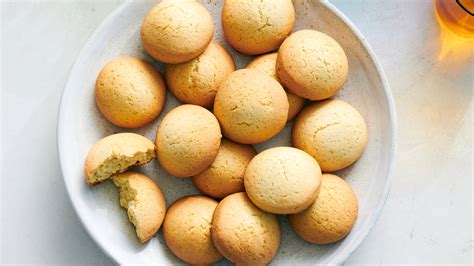 Experts explain the long and storied history of hamley toys 4