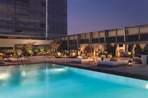 Hotels Near Crypto.com Arena - LA Convention Center | The Ritz-Carlton, Los Angeles