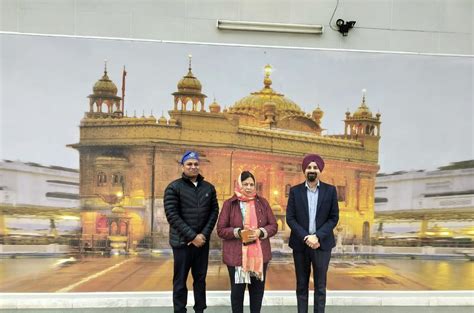 Indian Diplomacy On Twitter RT M Lekhi Visited The Holy Gurdwara