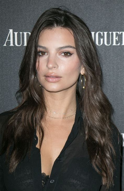 Emily Ratajkowski Called Out Jonathan Leder S Book Of Nude Photos