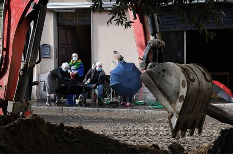 Alluvione A Bitti 500 Case Devastate Dal Fango Si Contano I Danni La