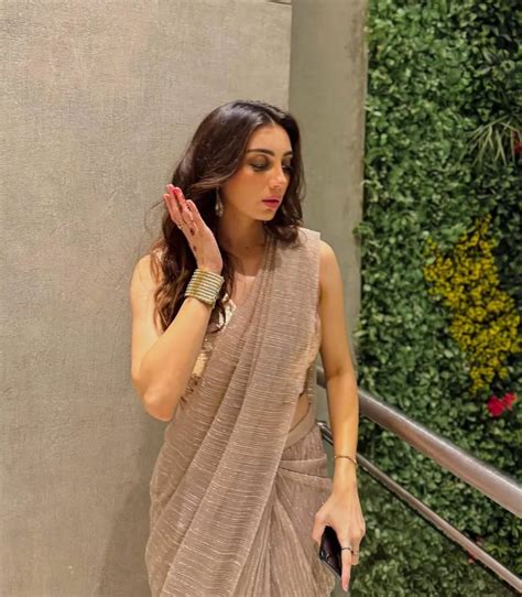 Dharal Surelia: Biography, Age, Family, Career & Net Worth