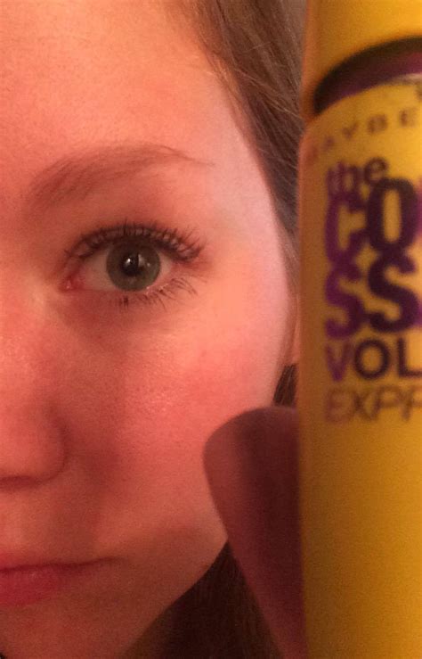 Maybelline New York Colossal Volum' Express Mascara reviews in Mascara ...