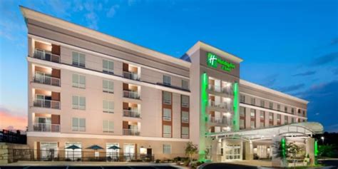 Top 12 Asheville Hotels by IHG - October 2024