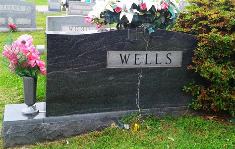 Lennis Elizabeth Depp Wells 1910 1994 Mémorial Find a Grave