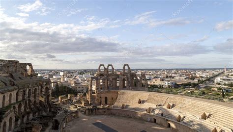 El Djem Túnez 25 De Diciembre De 2016 El Anfiteatro Romano De