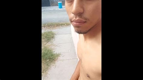 Me Gustan Que Me Miren Las Personas Que Pasan Por Mi Casa Afuera Del Porche Pornhub Gay