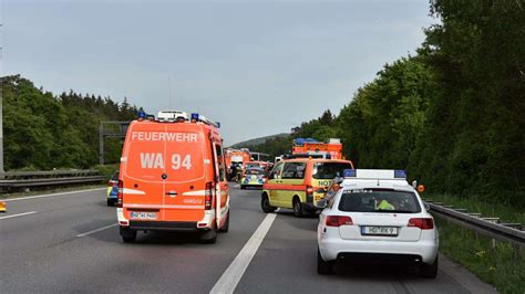 Walldorf Fotos Unfall Auf Der A Rettungshubschrauber Im Einsatz