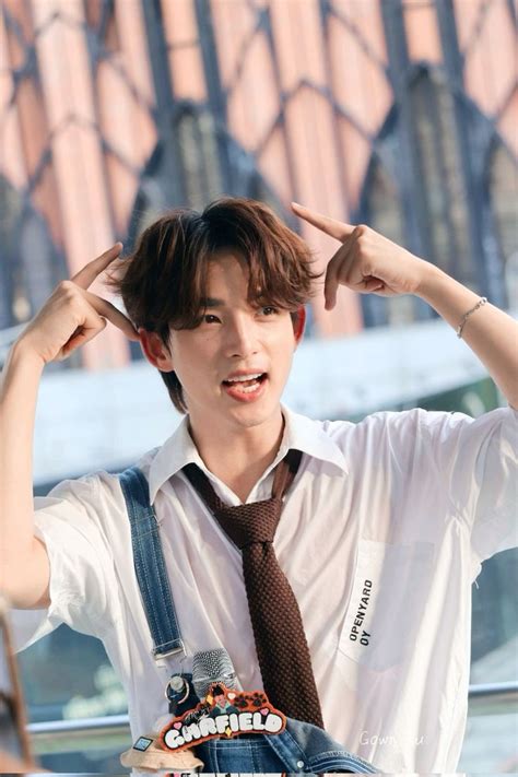 Pin By Verito Keith Brooks On GARFIELD Pretty Men Pit Babe Actors