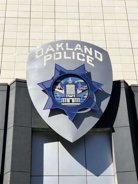 Oakland Police logo sign editorial image. Image of building - 160324260