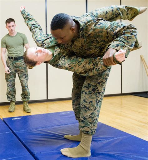 One Mind Any Weapon Henderson Hall Marines Participate In Corps Martial Arts Program Local