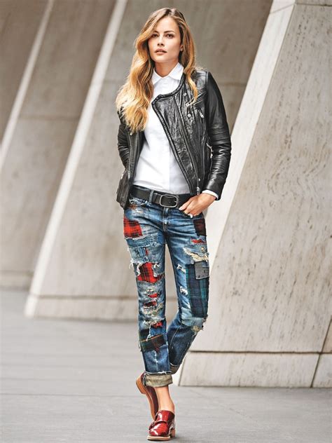 Denim Outfit Ideas New Ways To Style Jeans For Fall Glamour