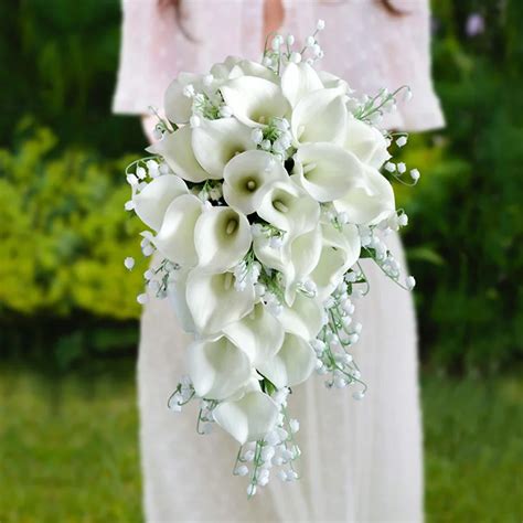 White Calla Lilies Bouquet