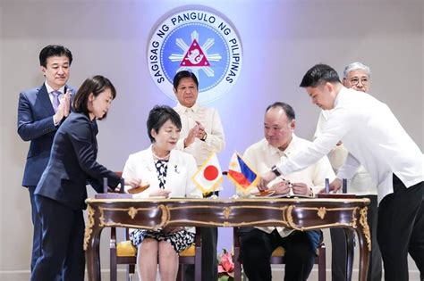 Philippines Japan Ink Defense Pact