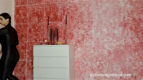 Hot Burglar Alpha Diva Clips4sale