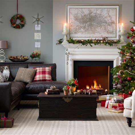 Traditional Neutral Festive Living Room Ideal Home Cozy Christmas