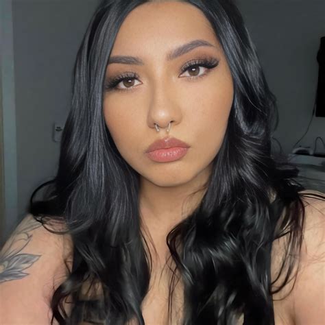 /preg/ - Pregnant Latina Baddie