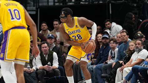 Three Things to Know: Lakers vs. Knicks 12-18-23 | NBA.com