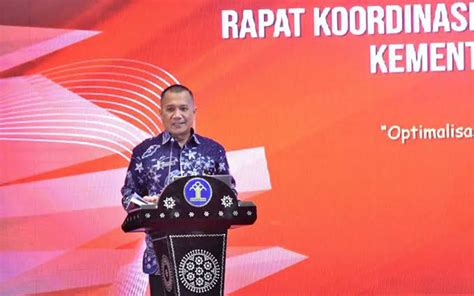 Pengungsi Rentan Eksploitasi Dhahana Putra Ungkap Langkah Tegas