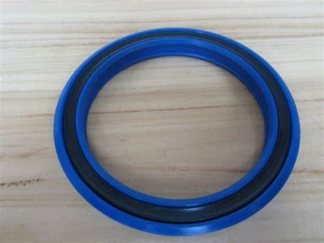 Hydraulic Rod Seal At Best Price In Rajkot By New Somnath Rubber