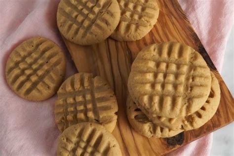 Resep Peanut Butter Cookies Yang Manis Dan Gurih Banget