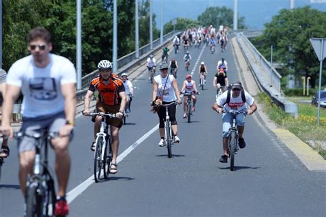 Ovo Su Pravila Kojih Se Biciklisti Moraju Dr Ati No U Praksi Stvari