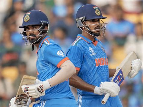 Shreyas Iyer And Kl Rahul Break Dhoni Raina S World Cup Record With 208 Run Partnership Against