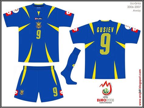 A Blue And Yellow Soccer Uniform With The Number 9 On It S Chest