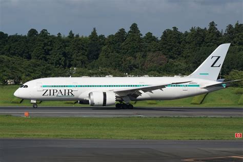 ジップエア Boeing 787 8 Dreamliner JA822J 成田国際空港 航空フォト by HEATHROWさん 撮影