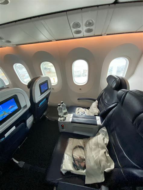 REVIEW | TUI fly Deluxe Brussels to Punta Cana – Trip By Trip