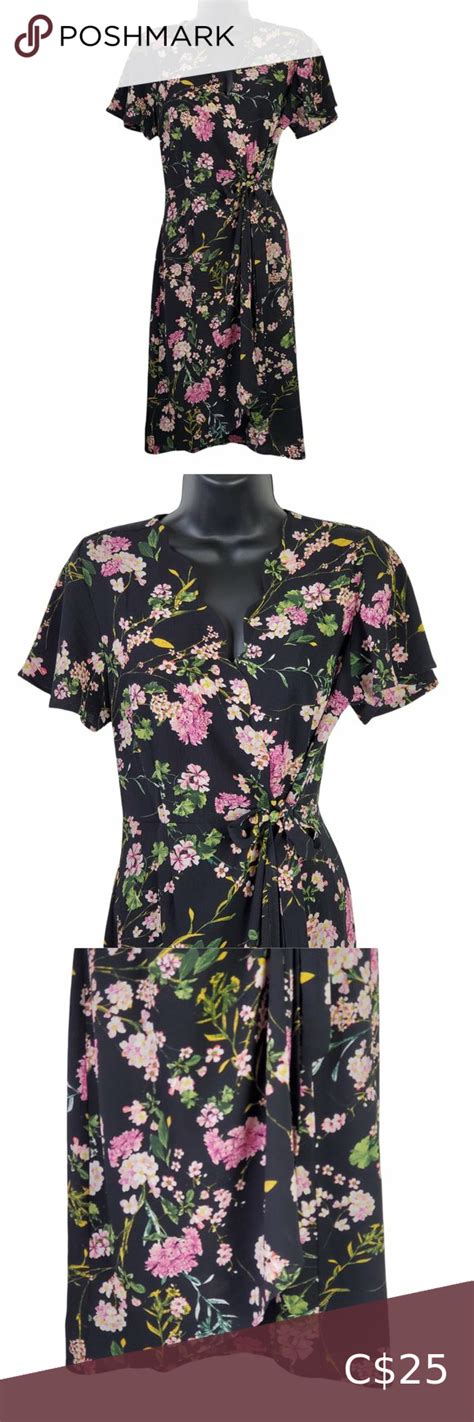 Monteau Wrap Dress Womens Medium Floral Flowers Scalloped V Neck Short