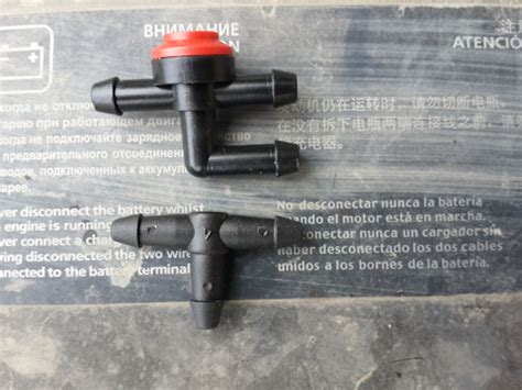 M850641 Тройник омывателя лобового стекла Mitsubishi | Запчасти на DRIVE2