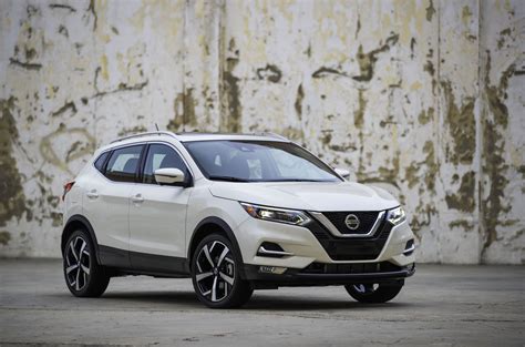2021 Nissan Rogue Sport Review Ratings Specs Prices And Photos