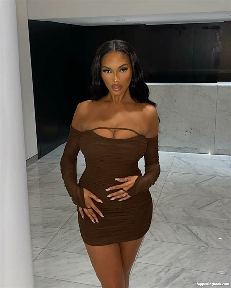 Carina Griff Nude OnlyFans Leaks Fappening FappeningBook