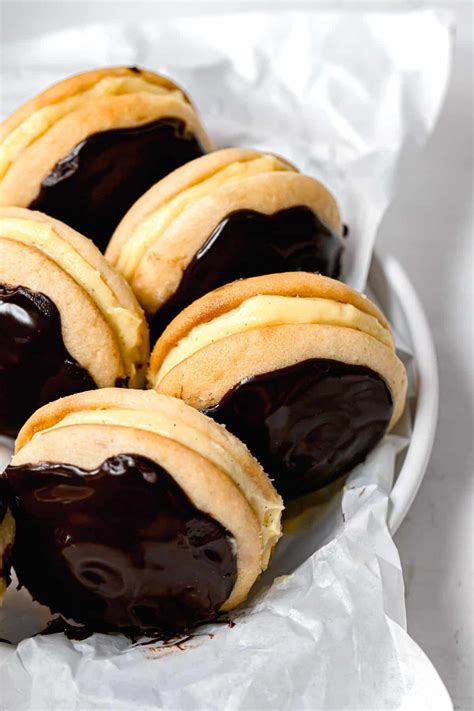 Boston Cream Whoopie Pies Sloane S Table