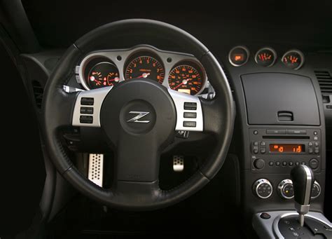 Nissan 370Z interior pictures vs 350Z interior - Nissan 370Z Forum