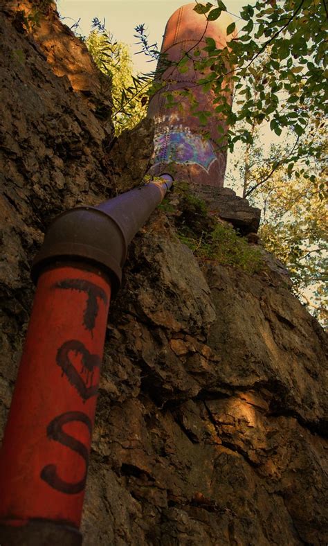 Leading Lines Graffiti Art On An Old Metal Pipe And Tower Flickr