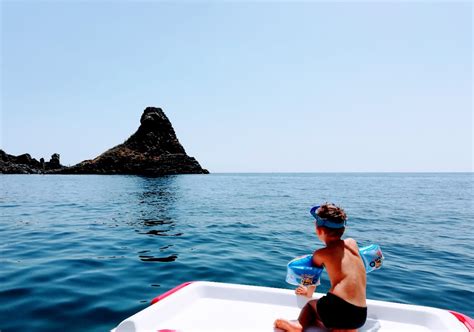 Catania’s most beautiful beaches - VOLARE MAGAZINE | VOLOTEA