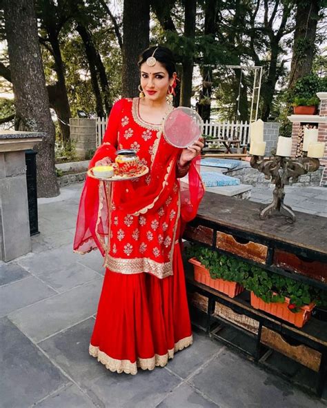 Raveena Looks Like A Bride In This Red Kurta Sharara Set For Karwa Chauth