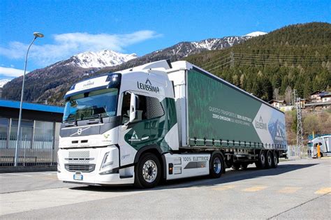 Volvo Trucks Italia Consegna A Levissima Il Primo Truck Elettrico Per