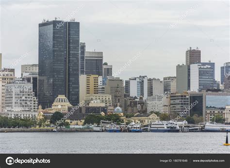 Centro De La Ciudad En Rio De Janeiro Foto De Stock 180781646