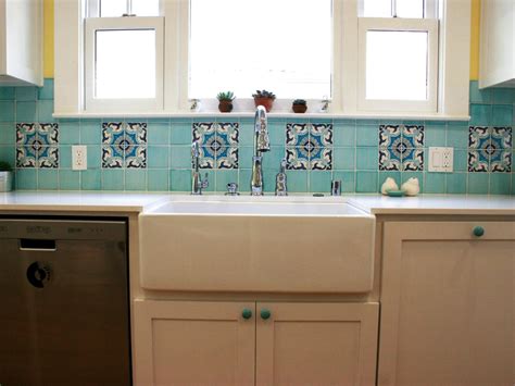 Ceramic Tile Backsplashes Pictures Ideas And Tips From Hgtv Hgtv