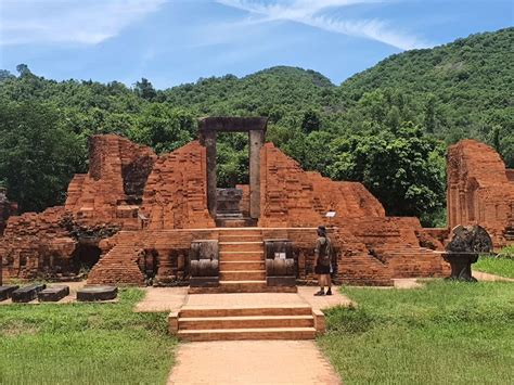 Hue To My Son Sanctuary By Private Car Hoi An Private Taxi