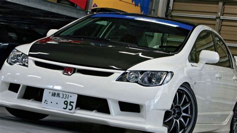 Modifikasi Mobil Keren Honda Civic Fd2 Bergaya Street Racing